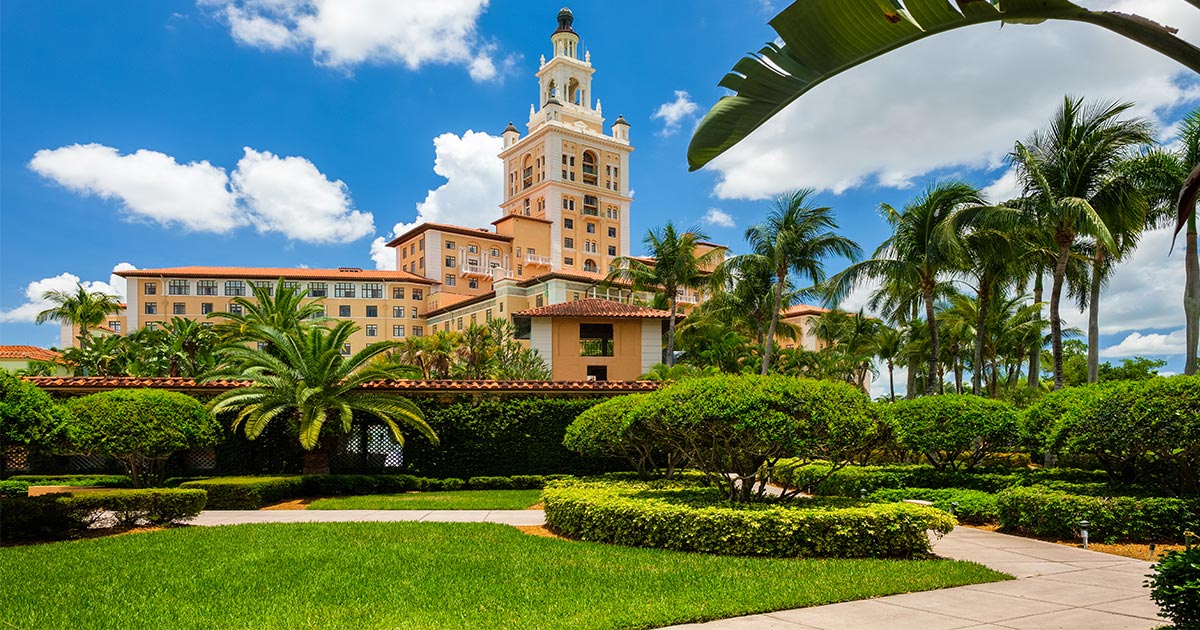 Hotel Landscaping Maintenance in Orlando and Tampa